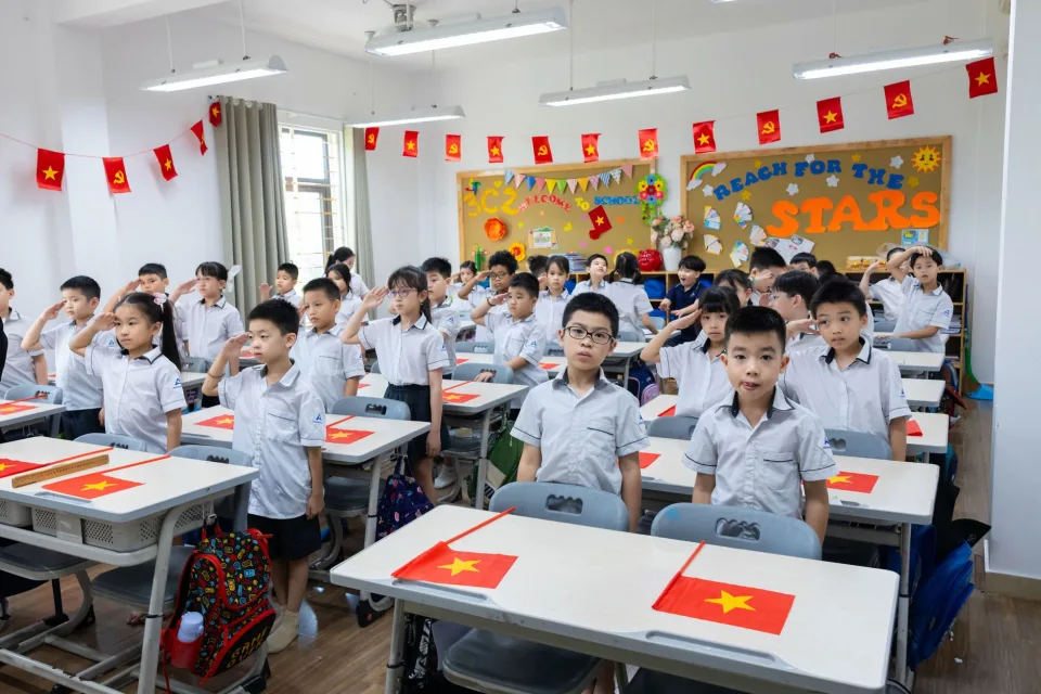 Lớp luyện nói theo cặp